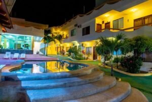 tours a galápagos hotel pelican bay