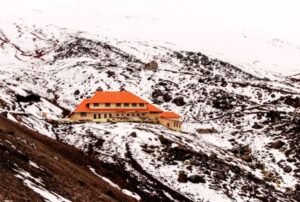 tours a galapagos ecuador cotopaxi refugio
