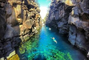 galápagos school las grietas